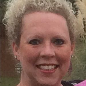 Meet your Posher, Kelli